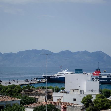 Hotel Aegina Bagian luar foto