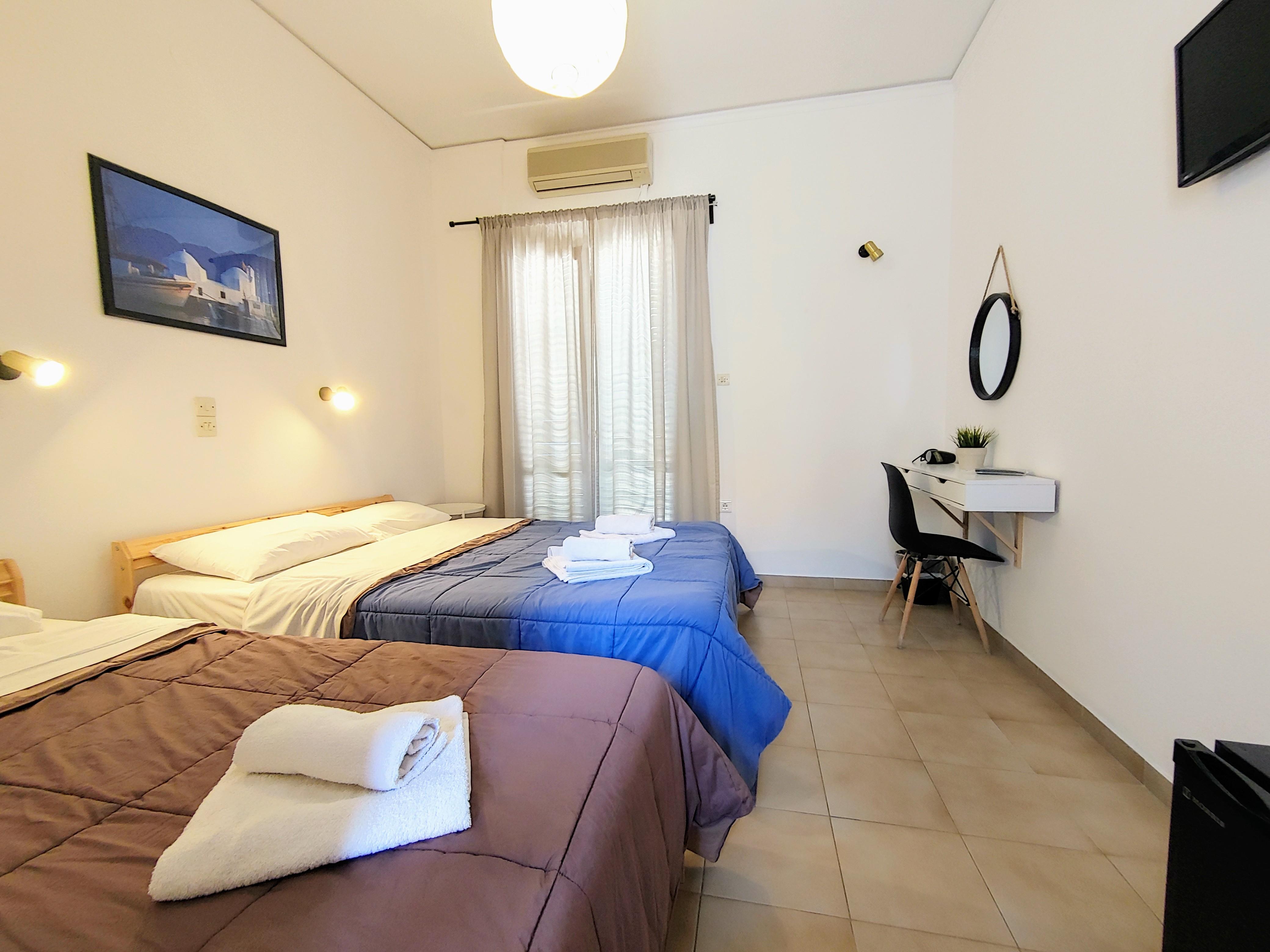 Hotel Aegina Bagian luar foto
