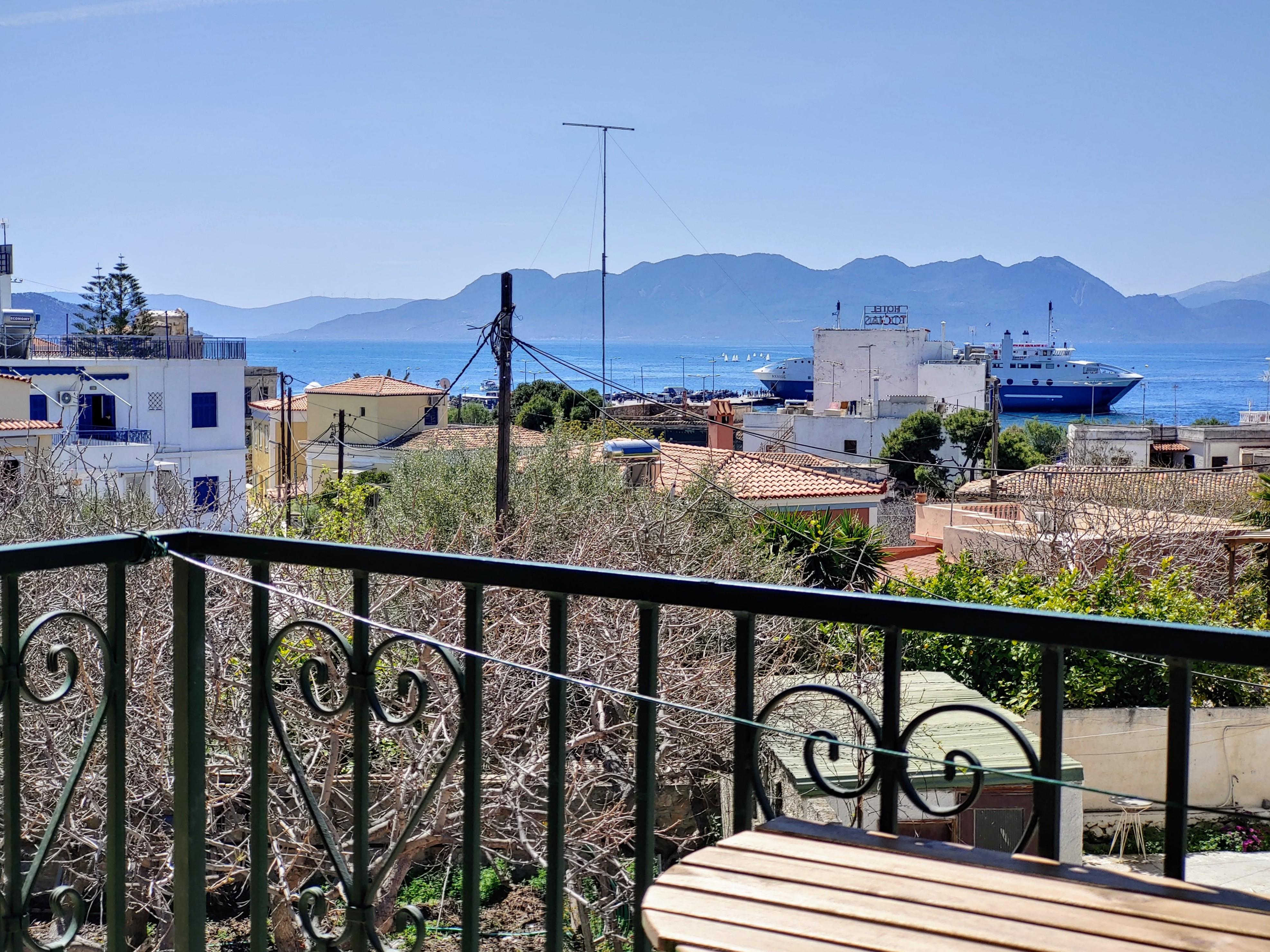 Hotel Aegina Bagian luar foto