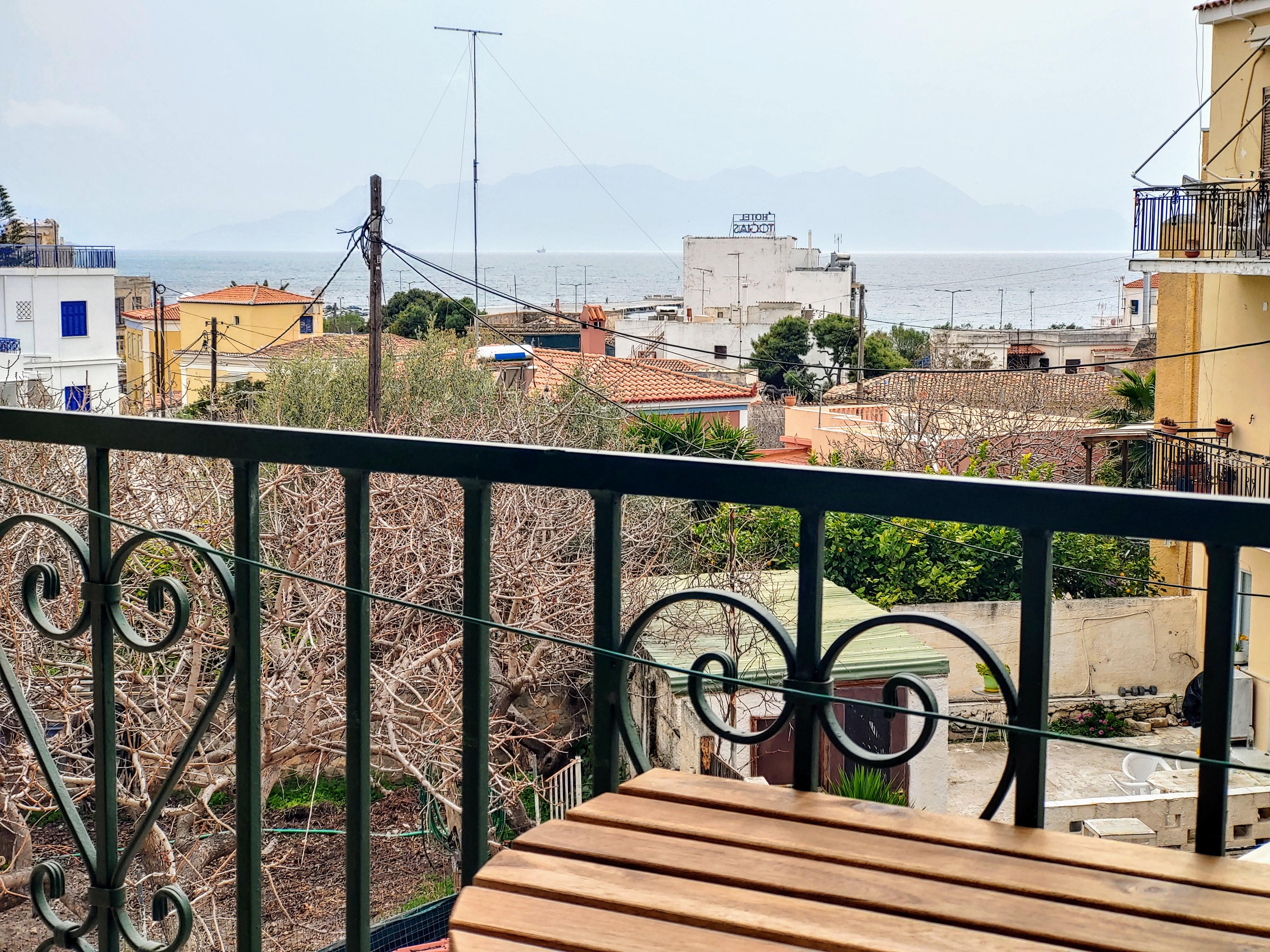 Hotel Aegina Bagian luar foto
