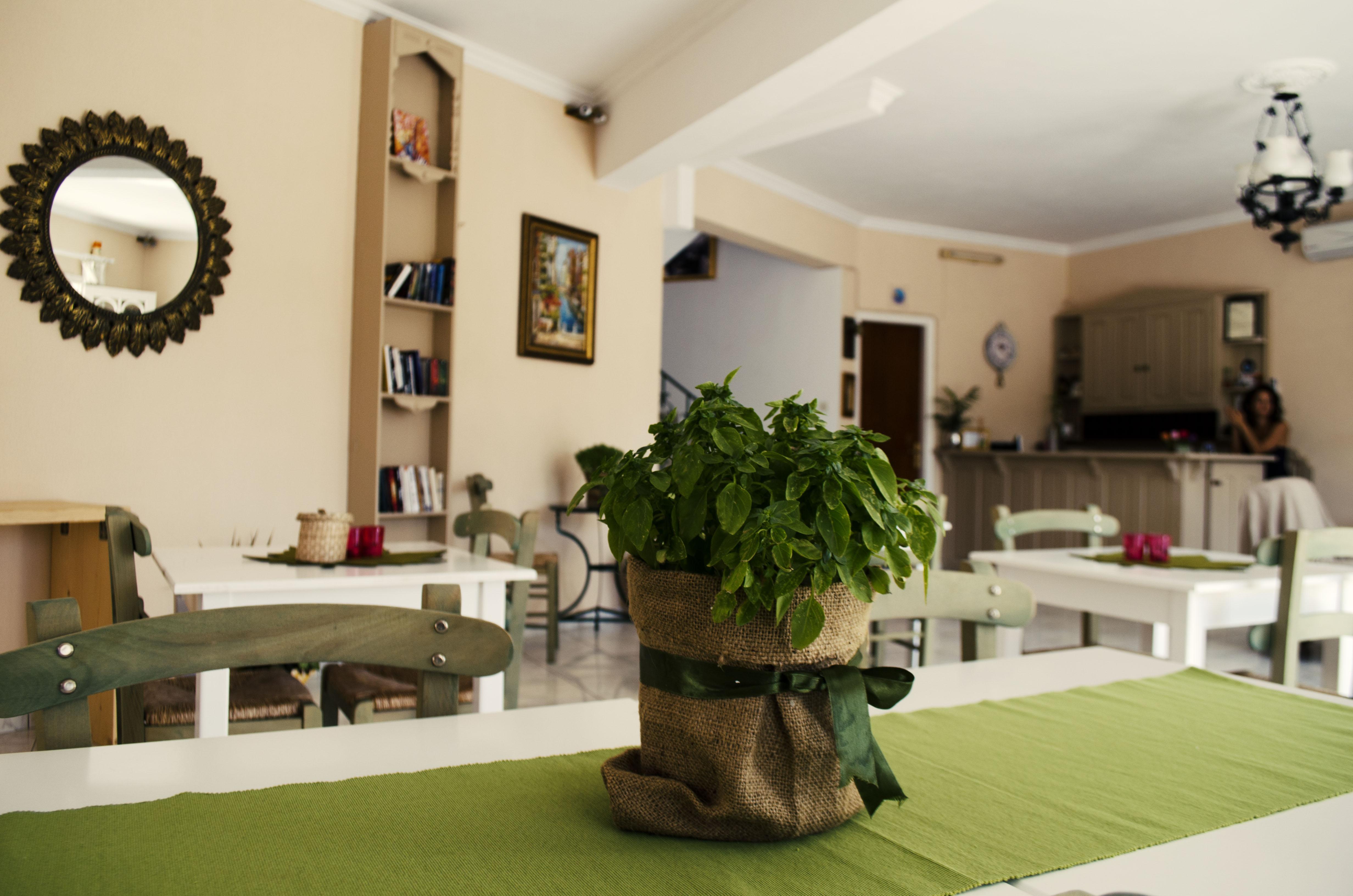 Hotel Aegina Bagian luar foto