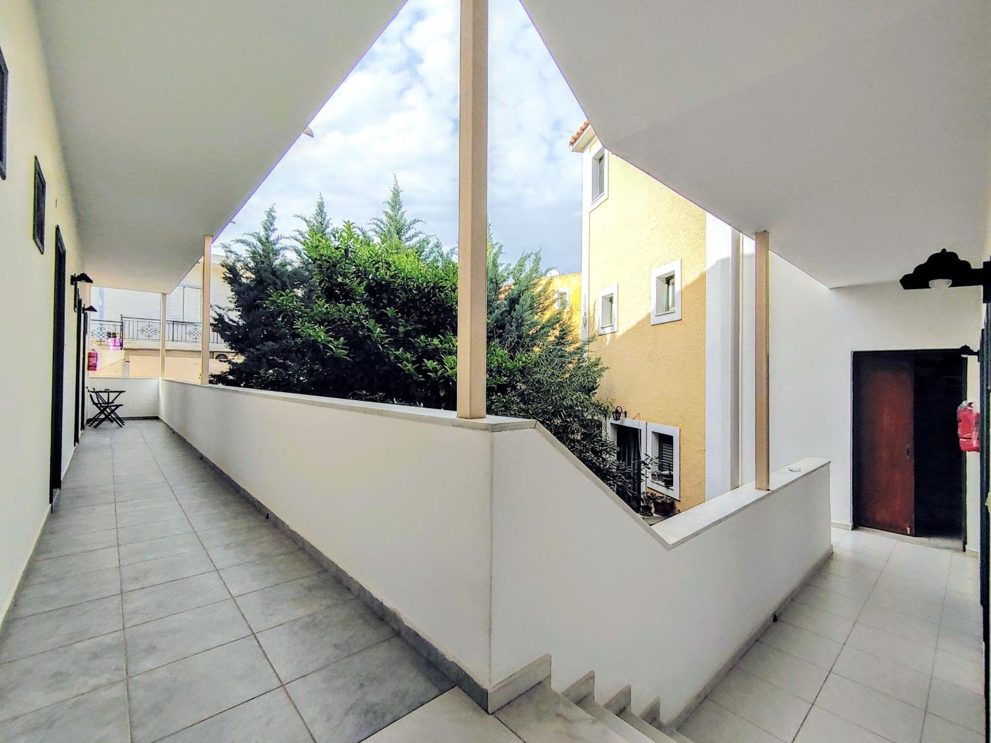 Hotel Aegina Ruang foto